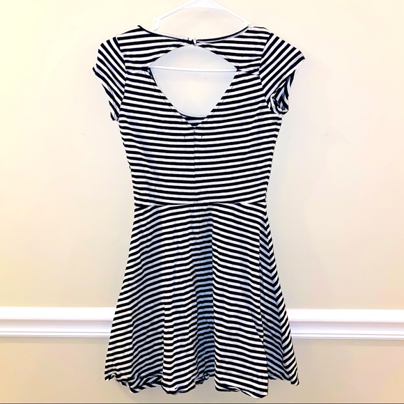 American Eagle Dress - Picture 3 of 3